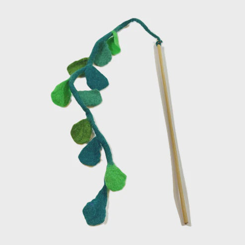 Karma Cat Toy Felted Wool Teaser Wand 14"/ Green Leaves